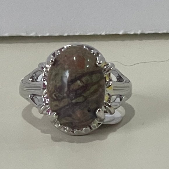 Quartz  silver ring size 5.5​ - Picture 1 of 4